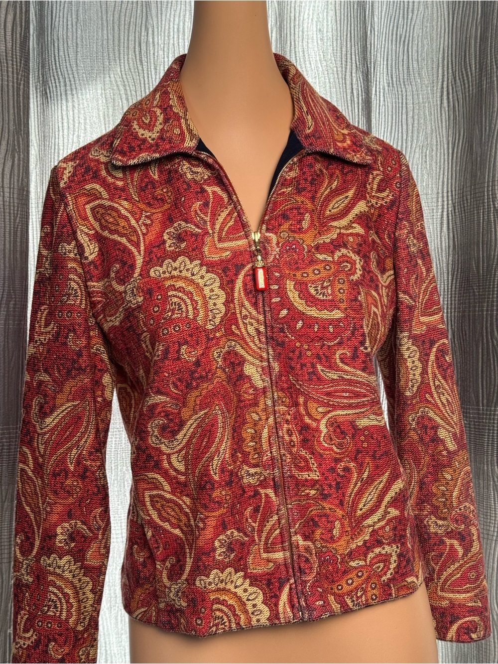 ST JOHN Sport By Marie Gray Paisley Zip-Front Women's Jacket in Red and Gold